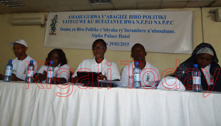 Abayobozi ba PPC barimo Perezida wayo, Dr Alivera Mukabaramba.
