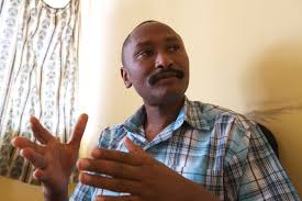 Charles Ngirabatwaye watangiranye na manda ya mbere muri 2006 ayobora Akarere ka Nyabihu akaza kwegura.