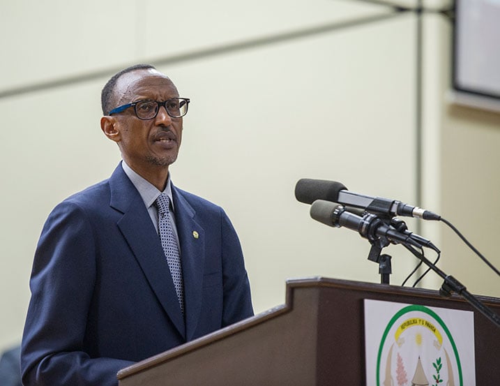 Perezida Kagame avuga ko nta handi bashobora kugereranya inkunga n