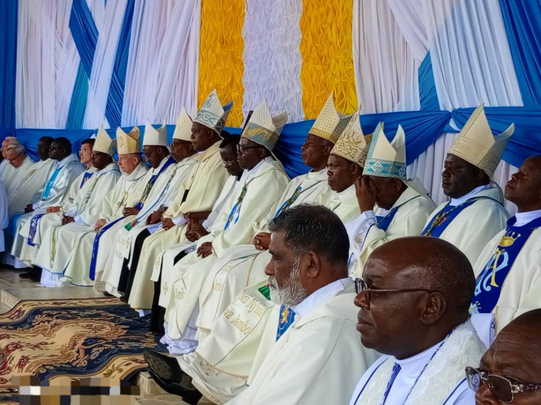 Abepisikopi Gatolika mu Rwanda bashyize umucyo ku biherutse gutangazwa na Papa Francis