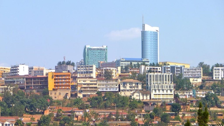 Banki Nyafurika itsura Amajyambere (AfDB) yashimye u Rwanda ku bwa politike yo korohereza VIZA Abanyafurika barugana.