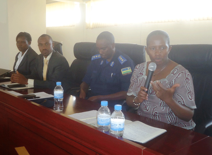 Guverineri w'Intara y'Iburasirazuba, Uwamariya Odette asanga izi ngamba zizavanaho akajagari kandi zikumire impanuka zo mu muhanda.