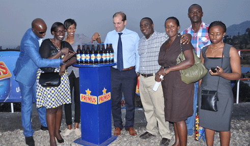 Aha ni muhango wo gushyira ahagaragara inzoga nshya ya 50cl kju itariki ya 19/07/2013