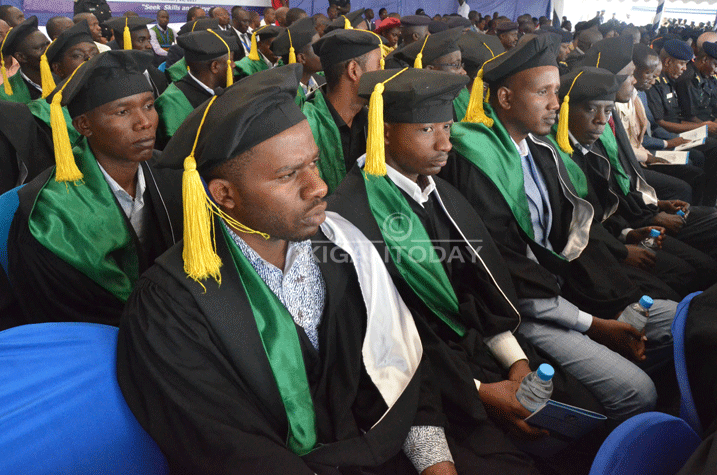 Abanyeshiro 161 nibo bahawe impamyabumenyi 12 bakaba ari abakobwa