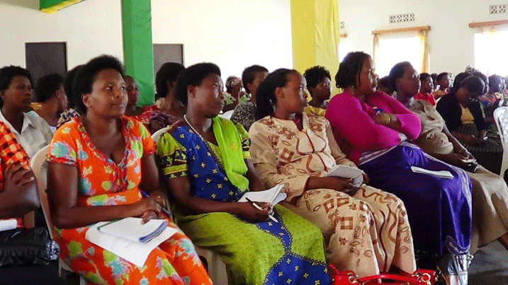 Abagore bavuga ko imishinga yabo itereranwa bigatuma bacika intege.