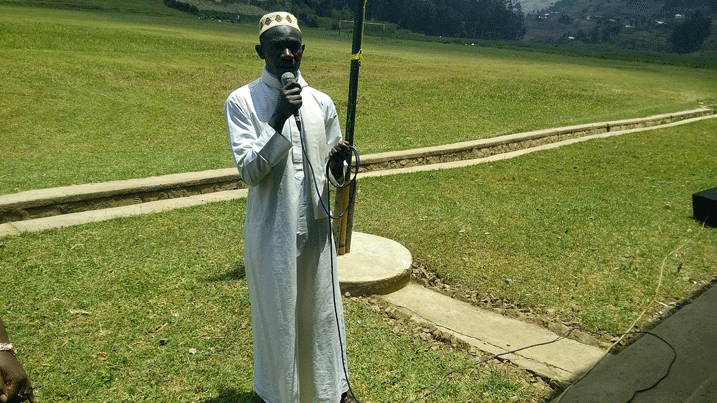 Uwavuze ijambo mu izina ry'Aba Islam bo muri aka Karere