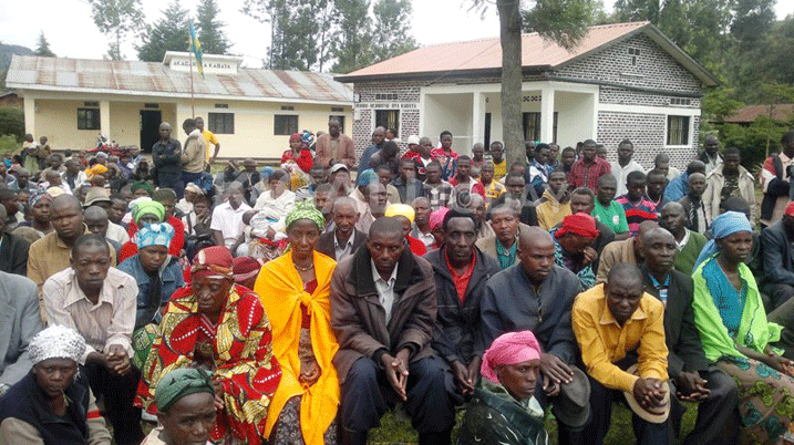 Abaturage bahamya ko ivuriro begerejwe rizatuma badasubira kwivuza magendu muri Uganda.