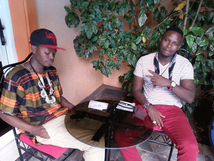 Bull Dog na Nasson nabo bakomeje muri 15.