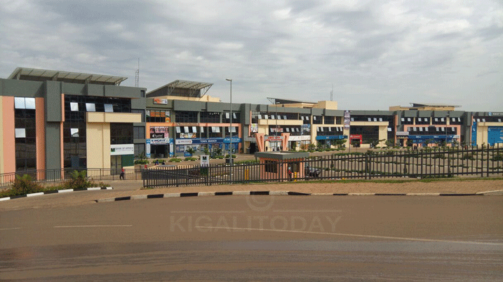 ishobora kwakira amamodoka 500 y'abayigana