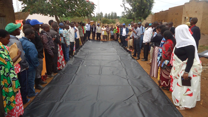 Dore uko ubwanikiro abahinzi b