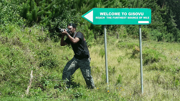 Dusabe Gabriel ni umufotozi wabigize umwuga