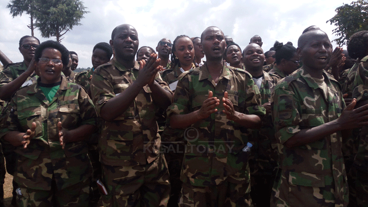 Impeshakurama zo mu karere ka Huye ziyemeje ko nta wuzongera kwinubira serivisi mbi kwa muganga