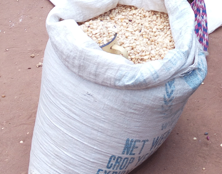 Impunzi zirasaba guhindurirwa ifunguro ry