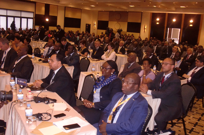 Bamwe mu bari bitabiriye iyo nama, baturutse mu bihigu byinshi bitandukanye.