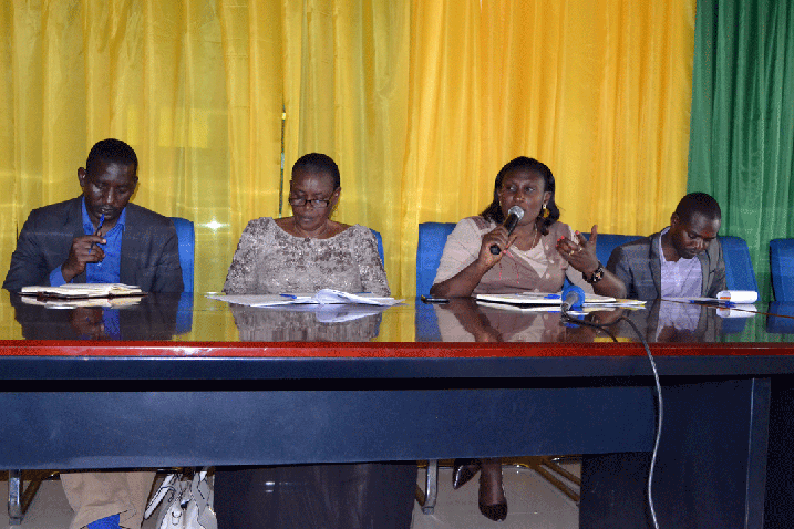 Komite nyobozi y'akarere ka Muhanga n'umuyobozi wa pro femme twese hamwe 