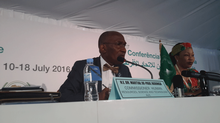 Mu bakandida batatu habuzemo usimbura Dr Nkosazana Dlamini Zuma.