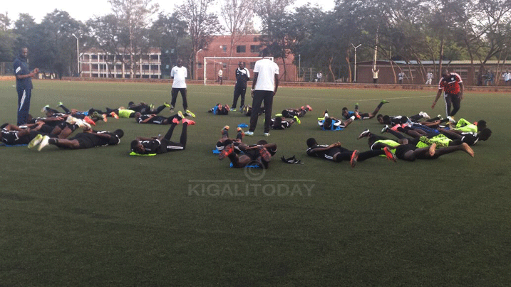 Nyuma y'imyitozo abakinnyi barambura imitsi