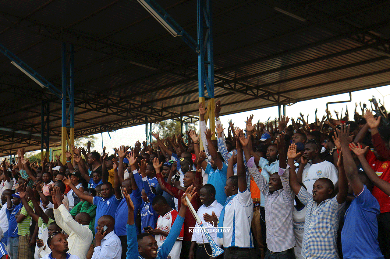 Abafana ba Rayon Sports bishimira igitego 