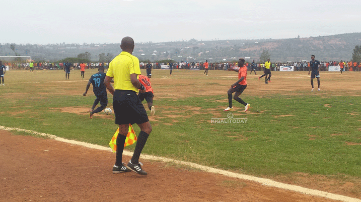 Polisi yageragezaga gusatira ariko bikanga