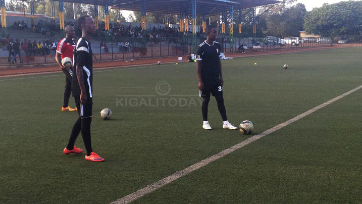 Rusheshangoga atera imipira y'imipira y'imiterekano