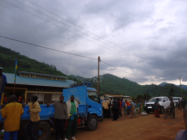 Umurenge wa Shyira utari ufite umuriro w'amashanyarazi, na wo uracaniwe.