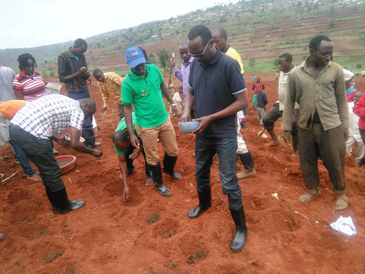 Uwahoze ayobora intara y