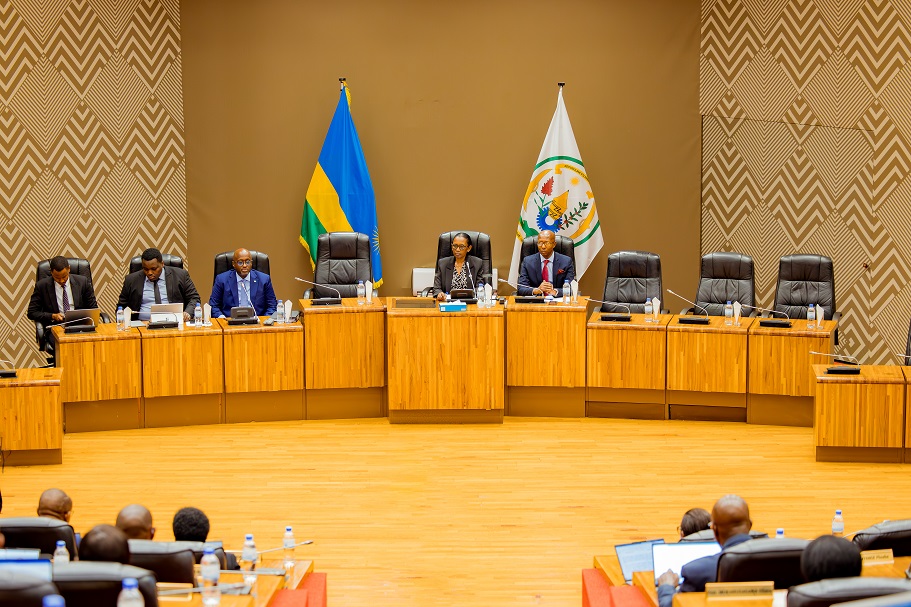 Abadepite muri icyo kiganiro