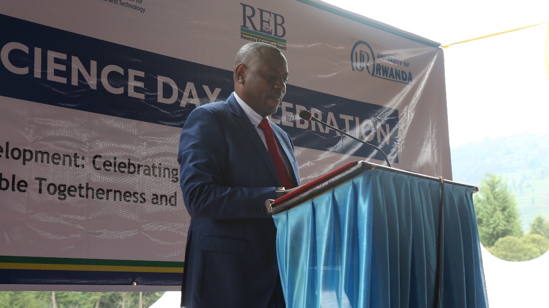 Dr Munyakazi Isaac avuga ko MINEDUC yahize kuzamura umubare w