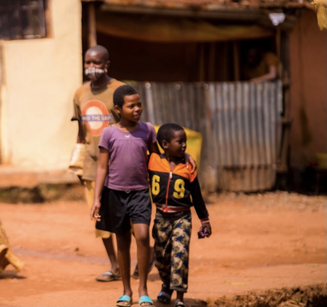 Twebwe rwose ibya corona ntitubizi