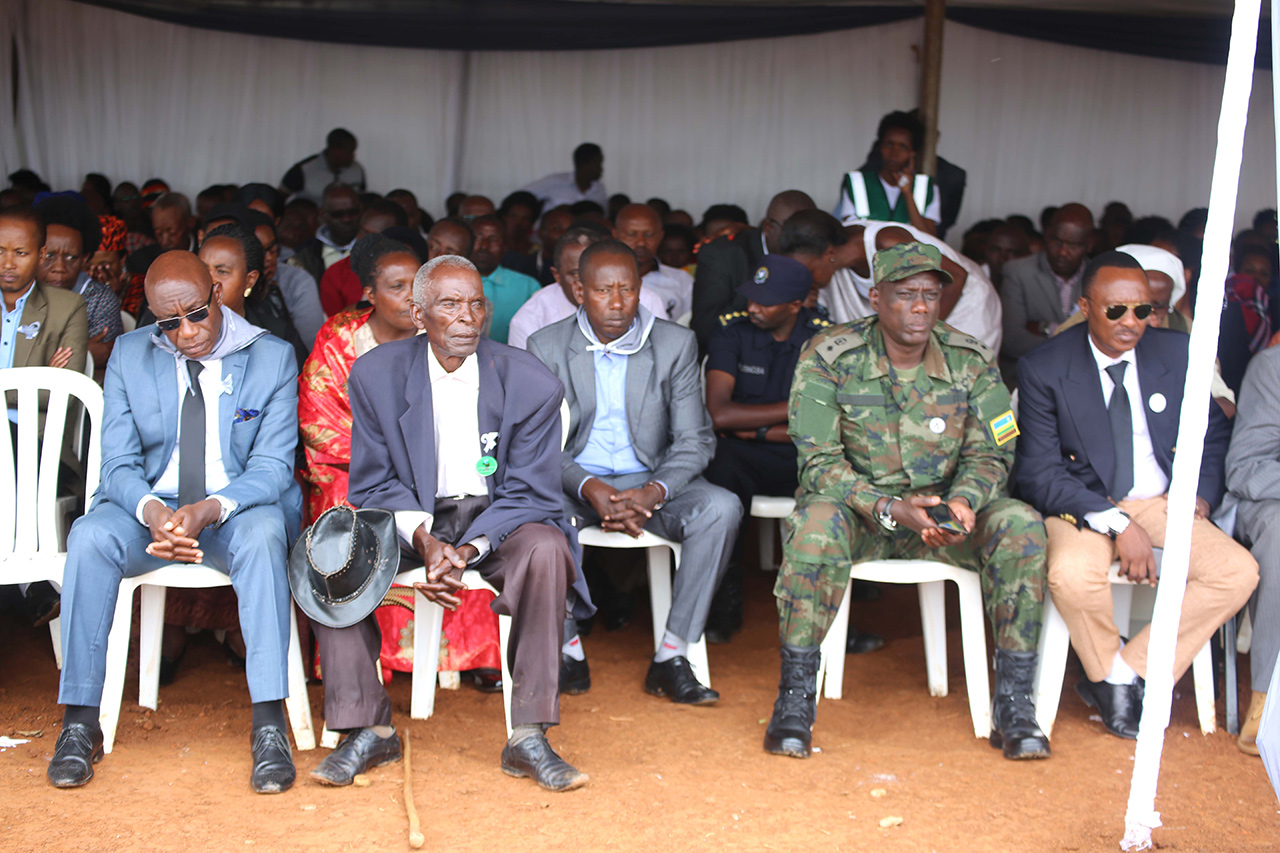 Abayobozi batandukanye bitabiriye uyu muhango