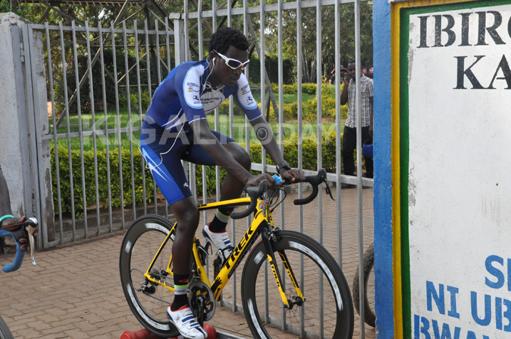 Valens Ndayisenga nawe azahagararira u Rwanda