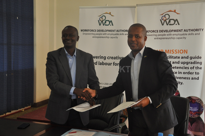 Nyuma yo gusinya amasezerano y'ubufatanye