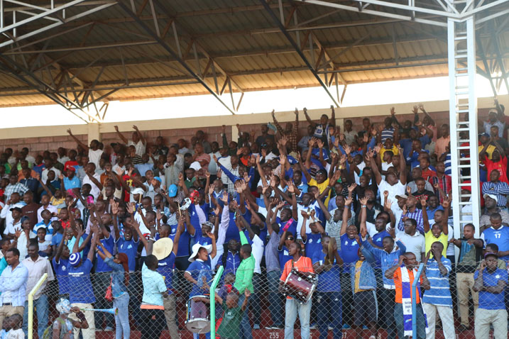 Abafana ba Rayon Sports bari benshi, aha bishimiraga intsinzi
