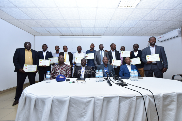 Umwe muri aba batoza 12 bahawe impamyabumenyi zo gutoza na CAF, mu minsi iri imbere bashobora kubona amahirwe yo guhembwa akayabo kahabwaga abanyamahanga