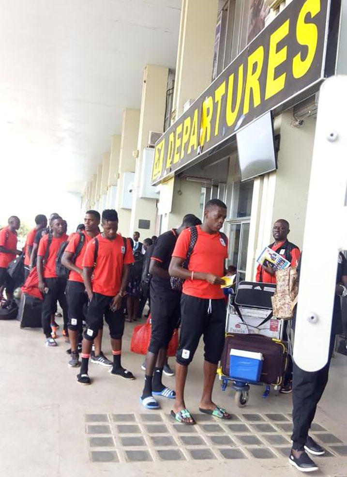 Ubwo bahagurukaga ku kibuga cy