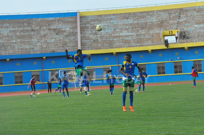 Bitoza imipira yo hejuru