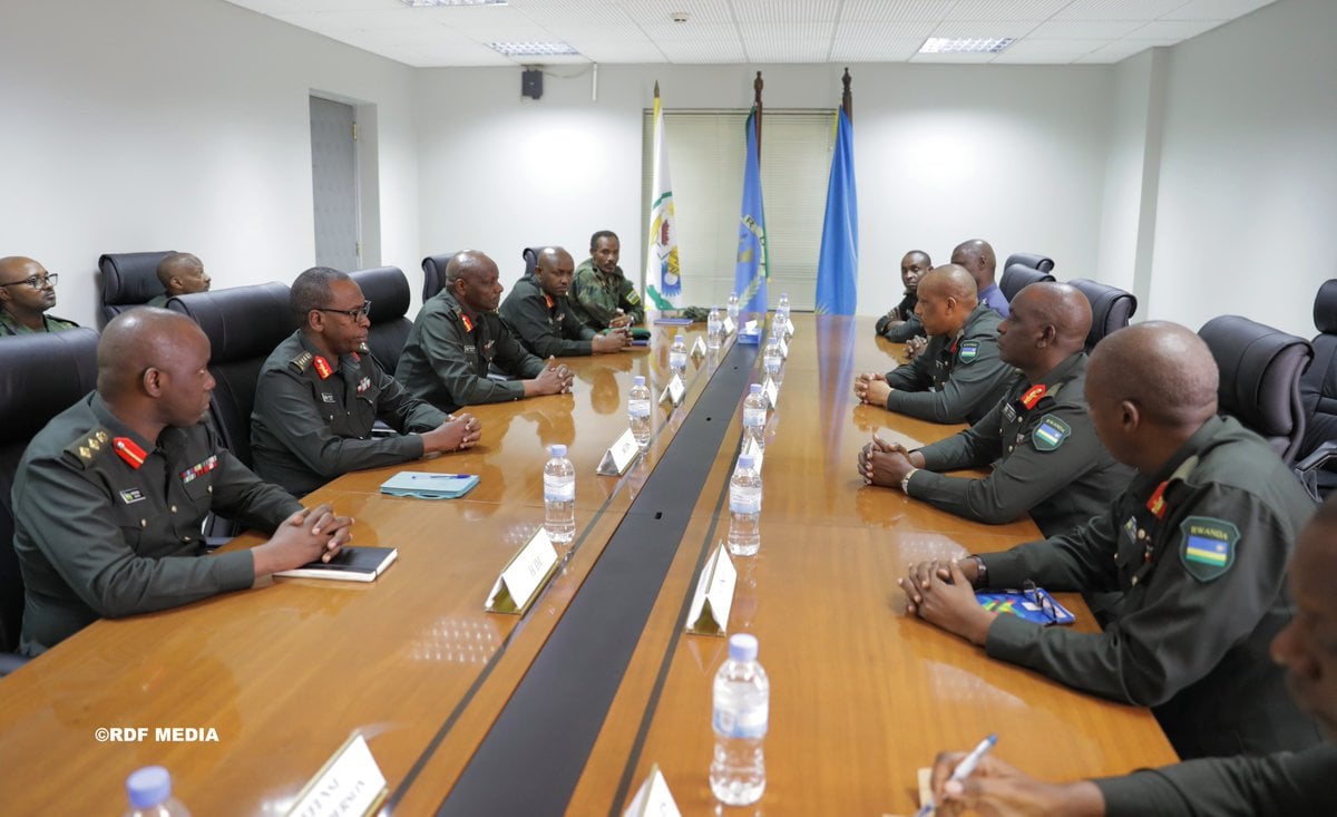 Abahawe inshingano basabwe gukora cyane