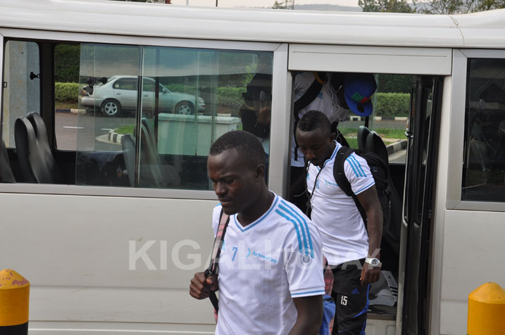 Kanombe yabanye na Rayon Sports igihe kinini,aha yari yerekeje mu Misiri guhura na Zamalek