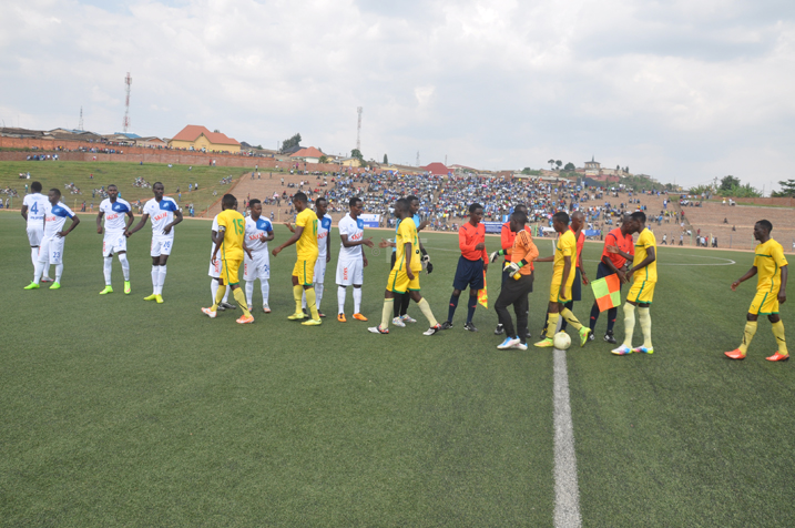 Barasuhuzanya mbere y'umukino