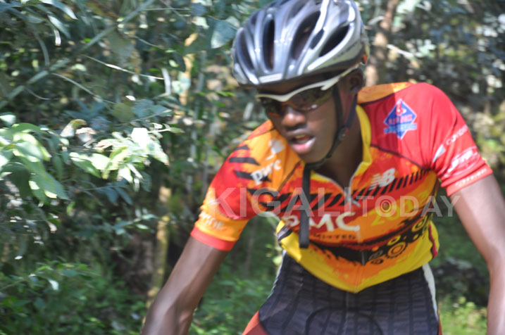 Mugisha Samuel uzasiganwa mu rwego rw'abakiri bato (Junior)