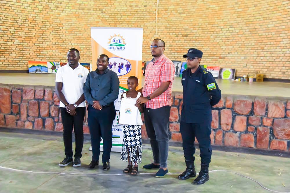 Bahawe ibihembo bitandukanye