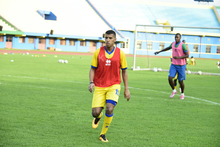 Quentin Rushenguziminega ukina mu Busuwisi 