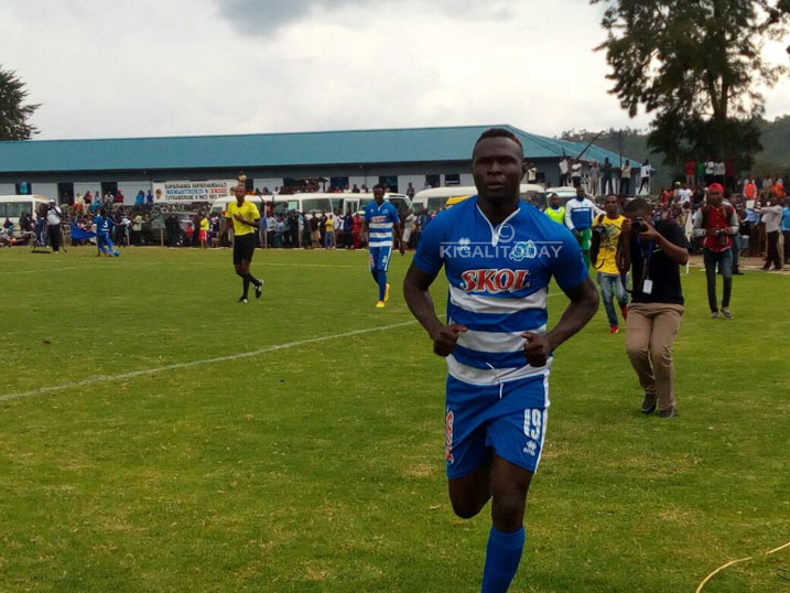 Tidiane Kone yishimira igitego i Musanze