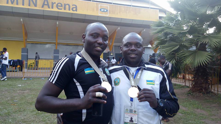 Mukimbili Pierre Claver ukinira RDF na Bagirishya Anaclet (umutoza wegukanye igikombe)