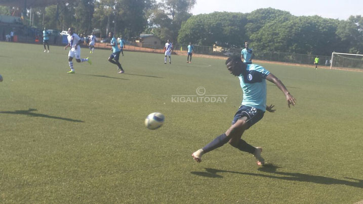 Muvandimwe JMV ukomeje kwigaragaza, yatanze umupira wavuyemo igitego