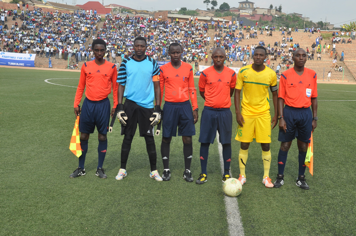 Abakapiteni n'abasifuzi