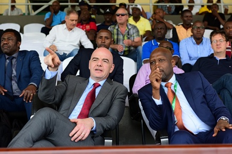 Perezida wa FIFA yanarebye aho Police yanganyanga na Rayon Sports