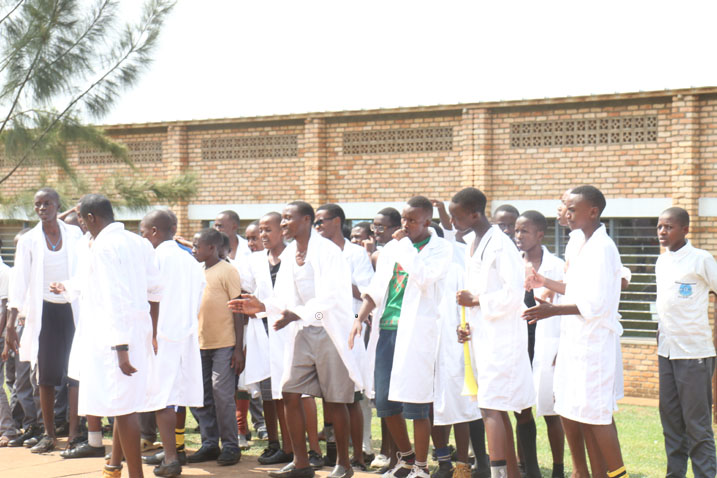 Abanyeshuri bo muri PSVF Karubanda barangwa n'imifanire idasanzwe