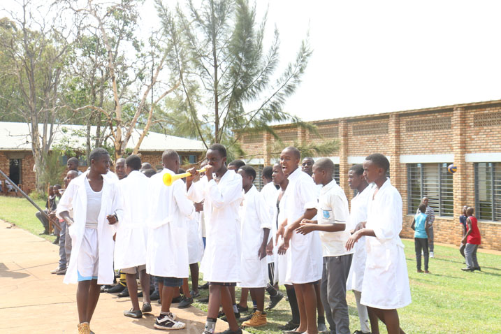 Abafana ba Petit Seminaire Virgo Fidelis Karubanda 