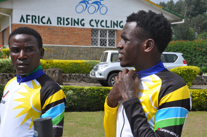 Patrick Byukusenge na Ndayisenga Valens ba Team Kalisimbi